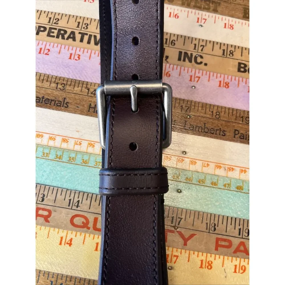 Levi’s Dark Brown Genuine Leather Belt Men’s M 34-36 Silver Buckle Hardware
